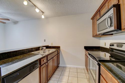 4211 42nd Way, West Palm Beach, FL 33407-6834