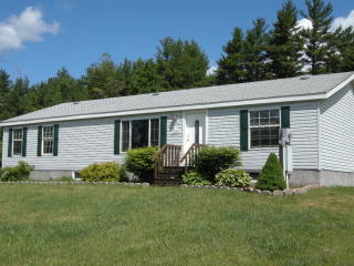 24 Woodland Hills Dr, Morrisonville, NY 12962-2542