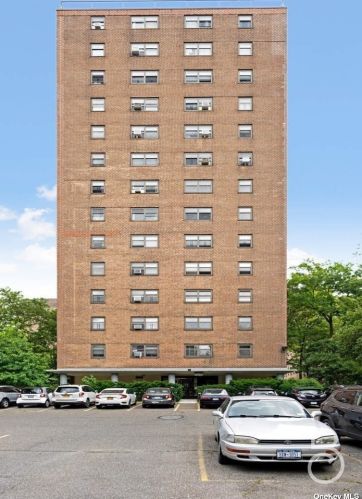 2141 34th Ave, Long Island City NY  11106-4363 exterior