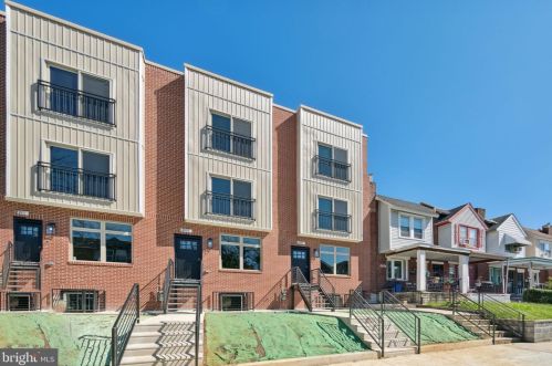 6559 20th St, Philadelphia, PA 19138-3101