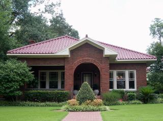 320 Main St, Henderson, TX 75652-5834