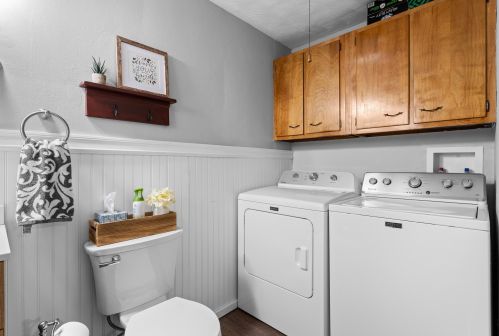 608 Alta Ave, Englewood OH  45322-1803 exterior