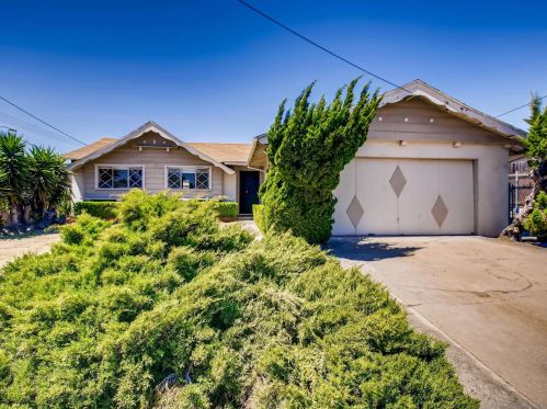 8316 Lake Ben Ave, San Diego, CA 92119-2628