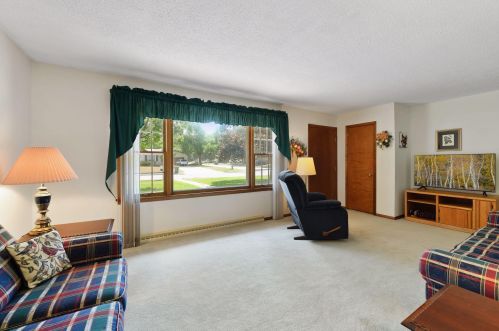 8002 Washington St, Minneapolis, MN 55432-1948