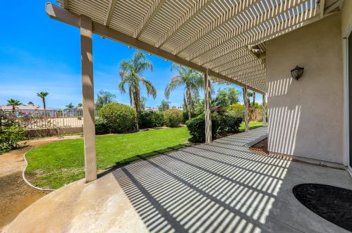 43563 Corte Del Oro, La Quinta CA  92253-4073 exterior