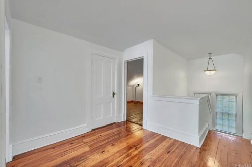 41 Goshen Ave, Washingtonville NY  10992-1117 exterior