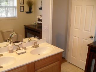 1174 Mcavoy St, Jacksonville NC  28540-3475 exterior