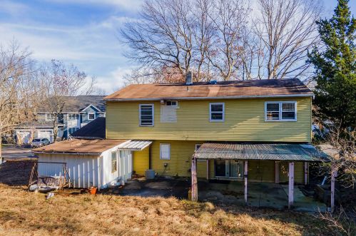 1038 Hearthstone Dr, Lakewood, NJ 08701-5531