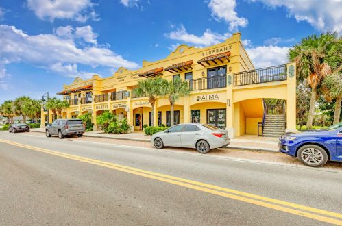 10440 Jupiter Narrows Dr, Hobe Sound FL 33455-3254 exterior