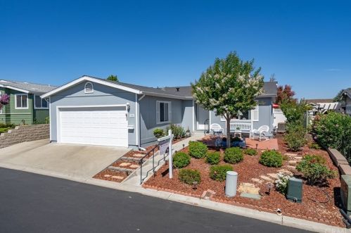 380 Partridge Ave, Lake Nacimiento, CA 93446-4013