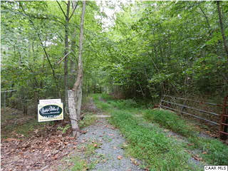 8024 Tabletop Mountain Rd, Boonesville, VA 22935