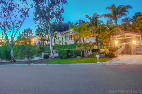 3106 Circa De Tierra, Encinitas CA  92024-6905 exterior