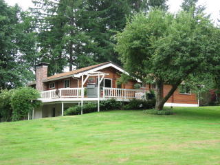 1026 Apple Valley Rd, Olympia, WA 98512-9407
