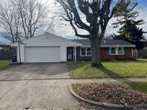 353 Bedford Ave, Xenia, OH 45385-5317