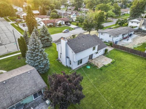 8219 57 Ave, Kenosha WI 53142-4728 exterior