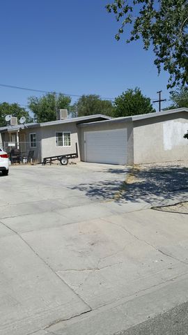 45421 Cedar Ave, Lancaster, CA 93534-1815