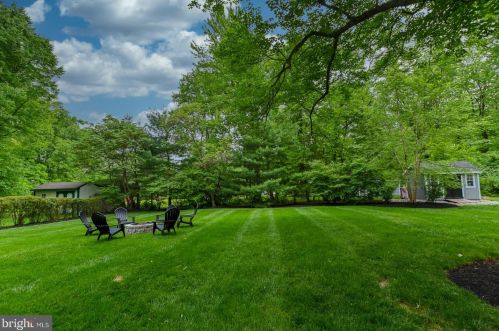 112 Shady Ln, Lansdale PA  19446-1415 exterior