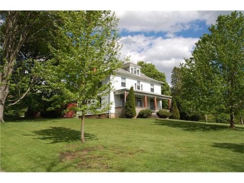 1336 Water St, Alverton, PA 15612-1017