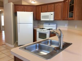 768 Americana Ct, Kissimmee FL  34758-3306 exterior