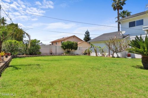 3042 Fitzgerald Rd, Simi Valley CA  93065-5235 exterior