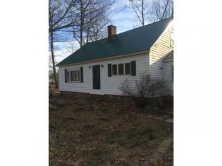 8 Old Center Rd, Deerfield NH  03037-1336 exterior