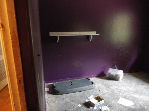 30 Paige Dr, Coventry RI 02816-8931 exterior