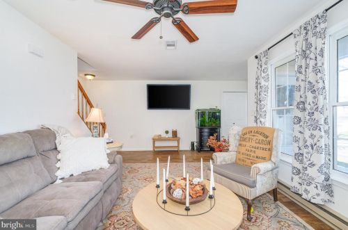 49 Bradford Ct, Charles Town WV  25414-4208 exterior