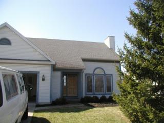 121 Lexington Blvd, Delaware OH  43015-1073 exterior