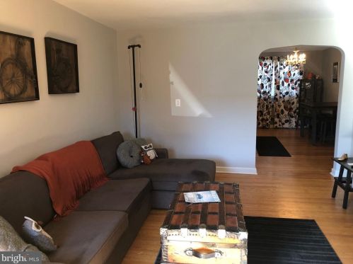 1089 Academy Ave, Manor, PA 19036-1213
