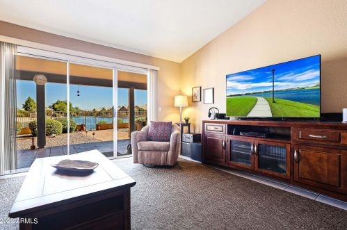 11041 Escuda Dr, Sun City, AZ 85373-3314