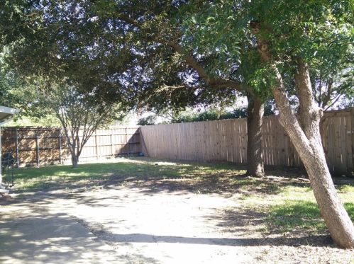 2104 Sunrise Trl, Richardson TX  75081-4721 exterior