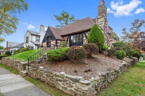 299 Grand St, Mount Vernon, NY 10552-2347