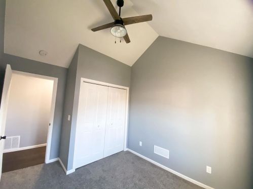 117 Dodge St, Dodgeville WI  53533-1211 exterior