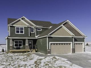 19289 Hilldale Ave, Lakeville, MN 55044-7953