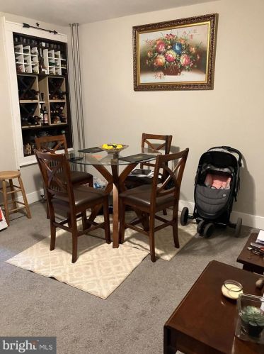 742 Main St, Norristown PA  19401-4102 exterior