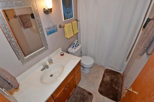 318 5th Cir, Summit MN  55917-1372 exterior