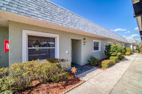 9547 Midiron Ct, New Port Richey, FL 34655-1962