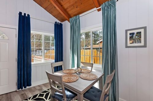 1117 Rainbow Blvd, Big Bear City CA  92314-9383 exterior