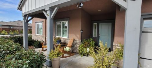 1130 Camelia Dr, Liberty Farms, CA 95620-0037