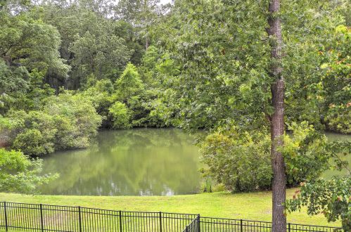 1521 Lindsey Creek Dr, Mount Pleasant SC  29466-8393 exterior