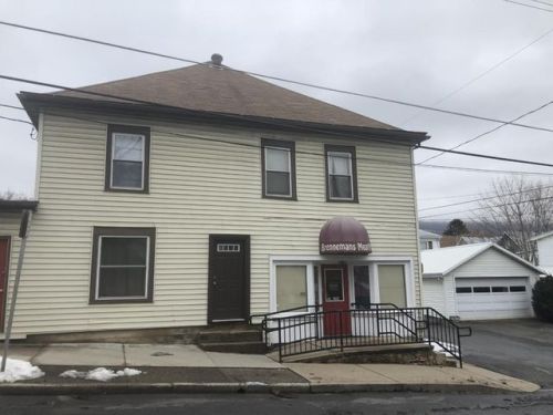 214 Jefferson St, Shirleysburg, PA 17066-1900