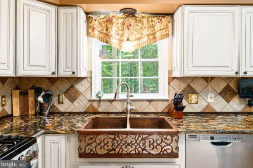 7748 Waterford Dr, Spotsylvania VA  22551-2200 exterior