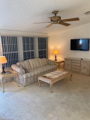 915 Manatee Rd, Naples FL  34114-8266 exterior