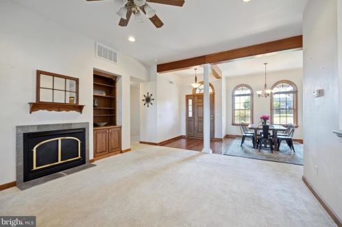 656 Halteman Rd, Souderton, PA 18964-2303