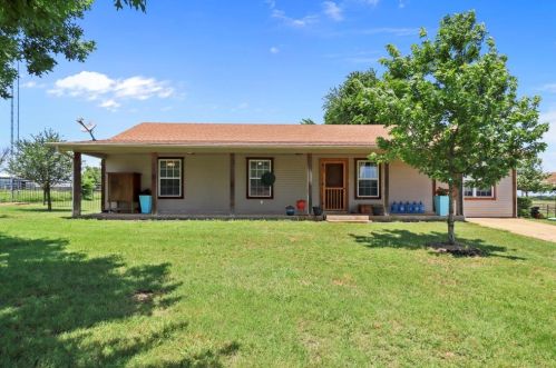 8158 Fm 1385, Pilot Point TX  76258-8003 exterior