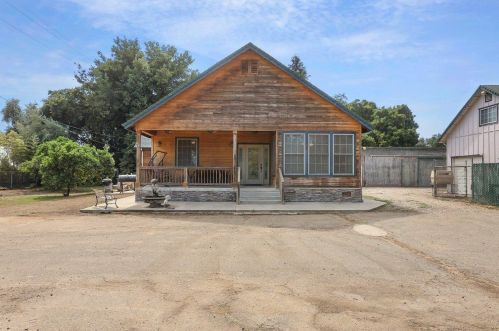 5057 Harney Ln, Lodi CA  95240-6922 exterior