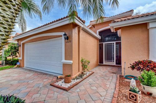 12070 Cortina Dr, Boynton Beach, FL 33437-6076