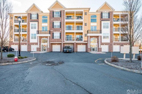 536 Doral Ct, Piscataway NJ  08854-6704 exterior