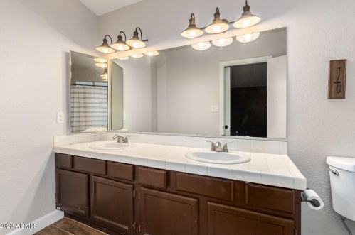 3721 Cielo Grande, Glendale AZ 85310-3512 exterior