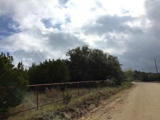 209 Private Road 2120, Meridian, TX 76665-3009